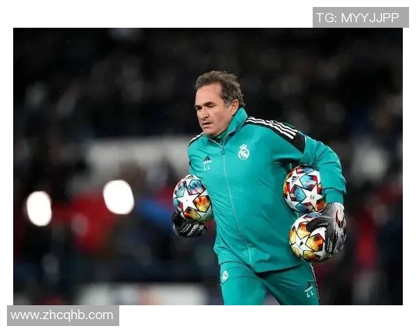 absolute皇马非洲杯3场3球大神坐板凳，14场1球铁主，这背后究竟隐藏着什么？