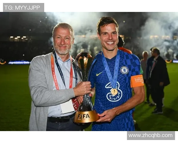 6天3次,万人齐喊阿布!53亿镑被扣3年,切尔西的“魂”究竟被谁锁住了? 6天3次,万人齐喊阿布!53亿镑被扣3年,切尔西的“魂”究竟被谁锁住了?